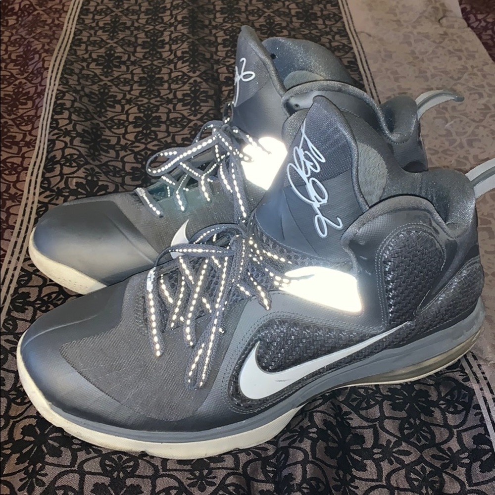Lebron 9